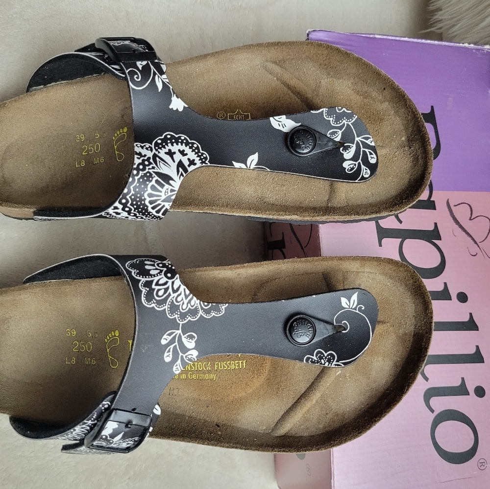 Papillio original Birkenstock women's black leather sandals size 8 /39